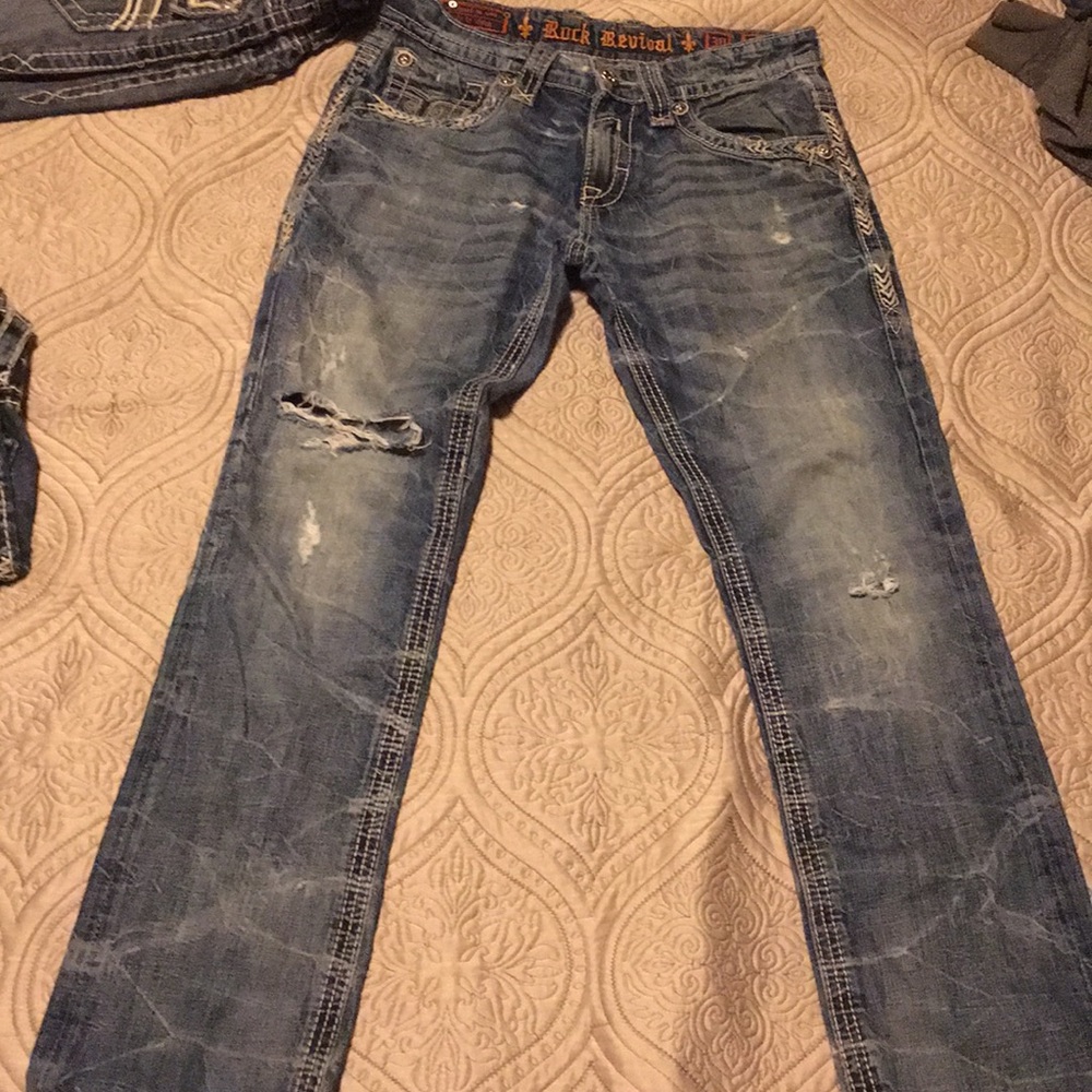 Men’s rock revival jeans